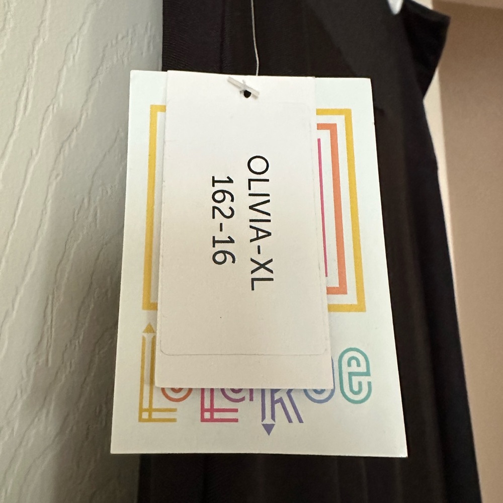 NWT LuLaRoe Women’s Olivia High/Low Maxi Skirt XL Black with Red Poppies Floral - Picture 4 of 7